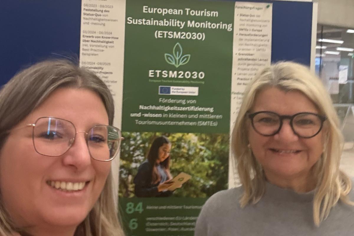 ETSM2030 project was presented at the University of Innsbruck poster exhibition